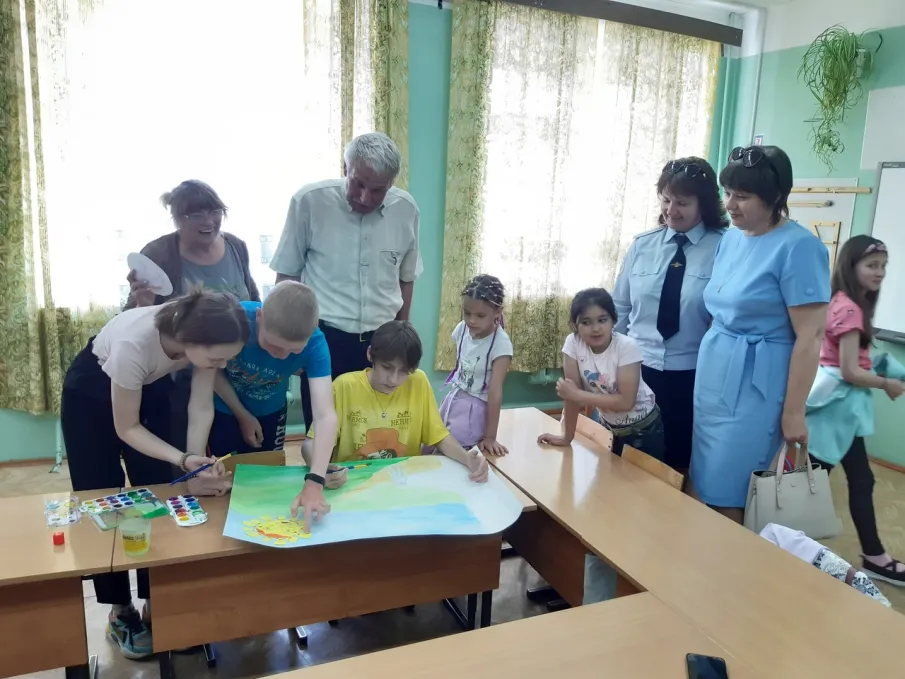 Рабочая группа межведомственной комиссии Бутурлинского округа изучила деятельность детских оздоровительных лагерей.